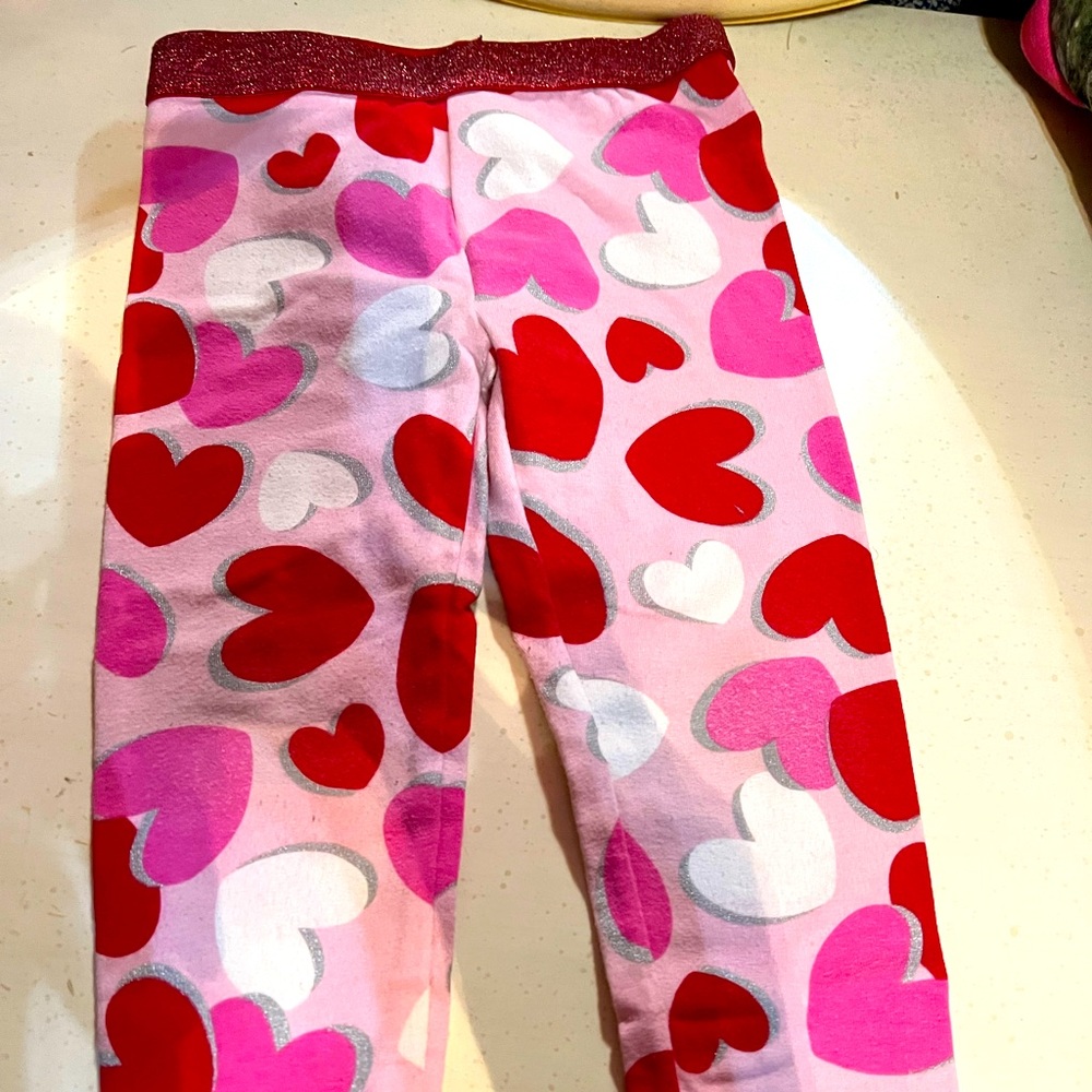 Valentine’s Day leggings